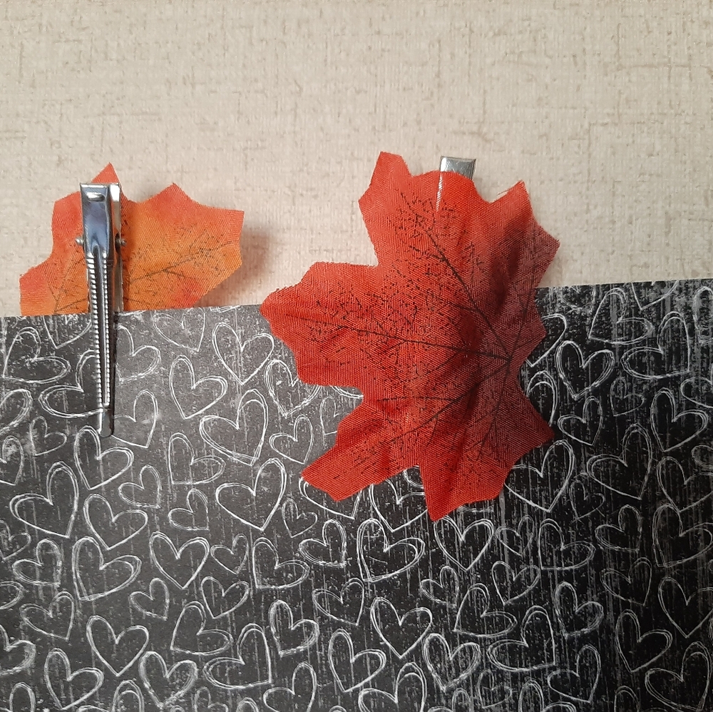 3 COUNT handmade leaf hairclips